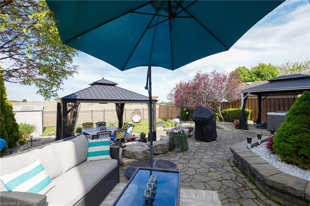 365 Poldon Drive Property Photo 30