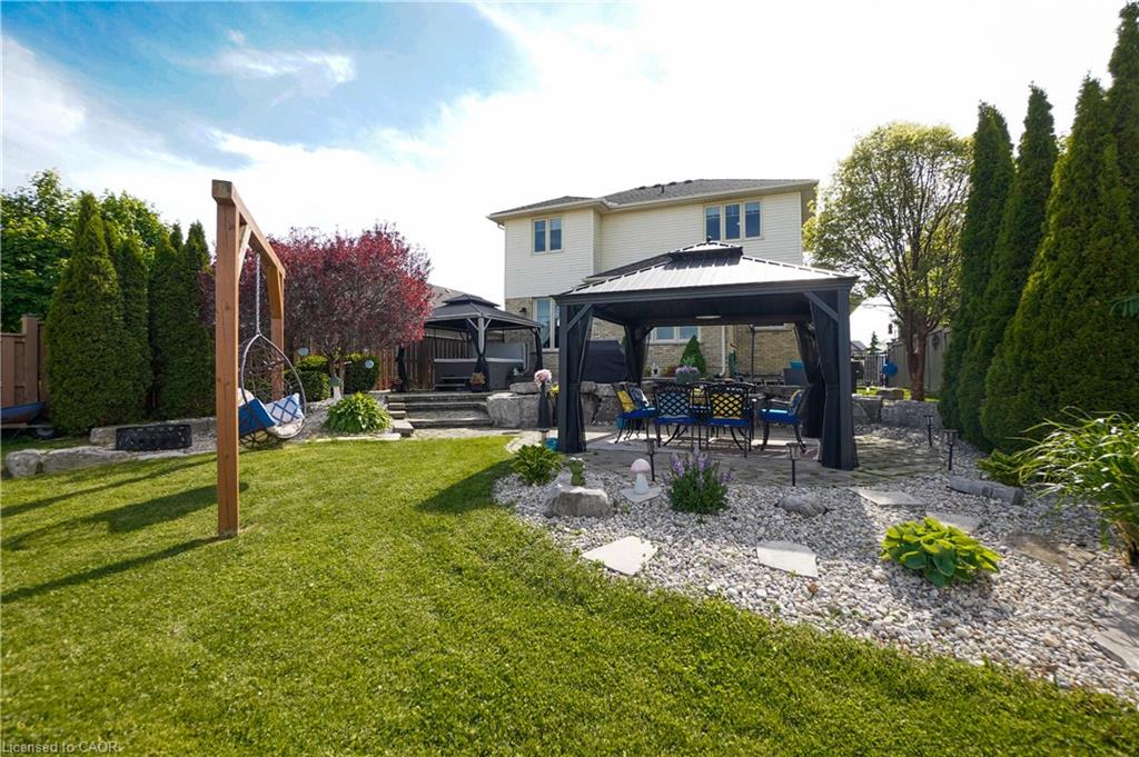 365 Poldon Drive Property Photo 32