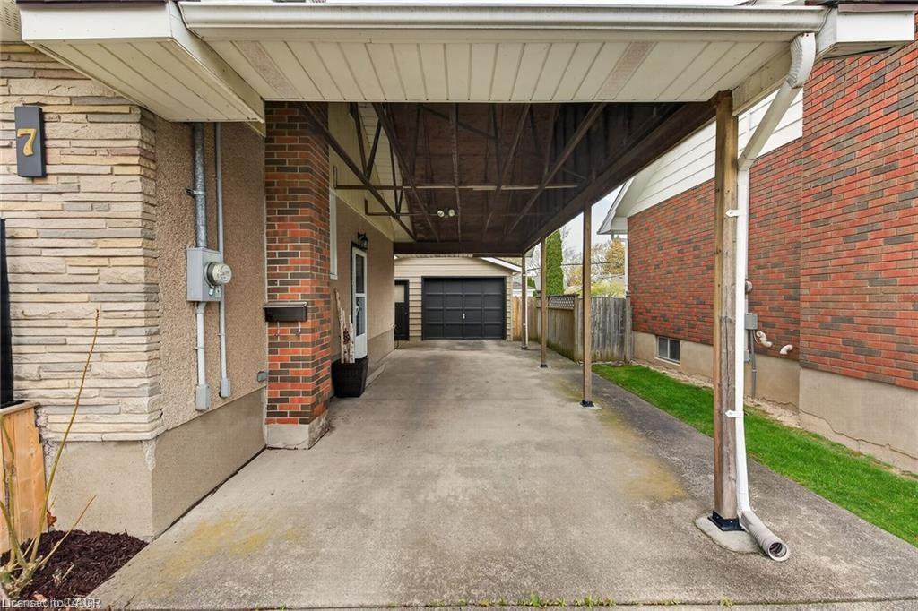 7 Coral Drive Property Photo 29