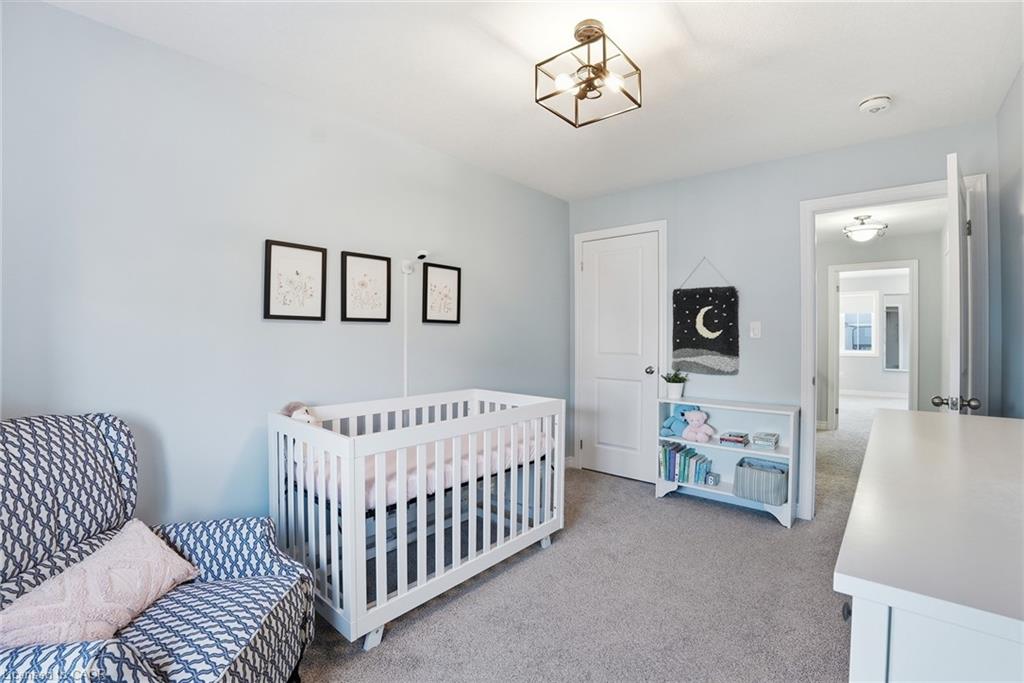 28 Isaac Street Property Photo 28