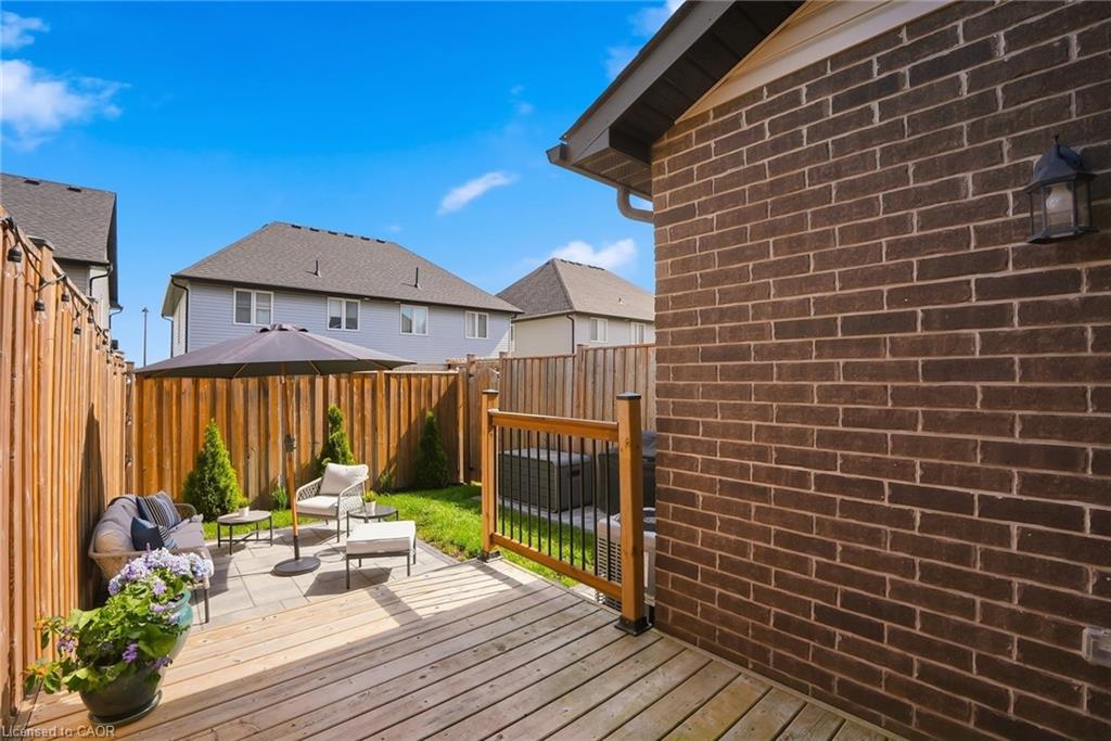 28 Isaac Street Property Photo 35