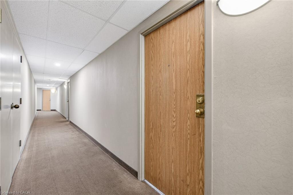 1004-25 Trailwood Drive Property Photo 4