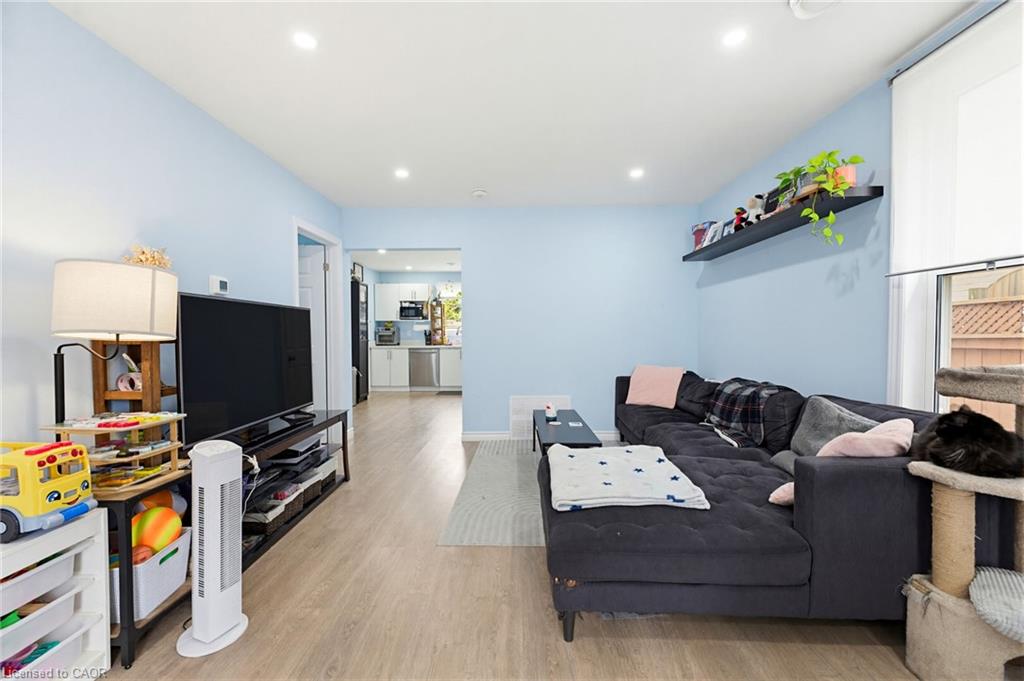 291 Park Avenue Property Photo 7