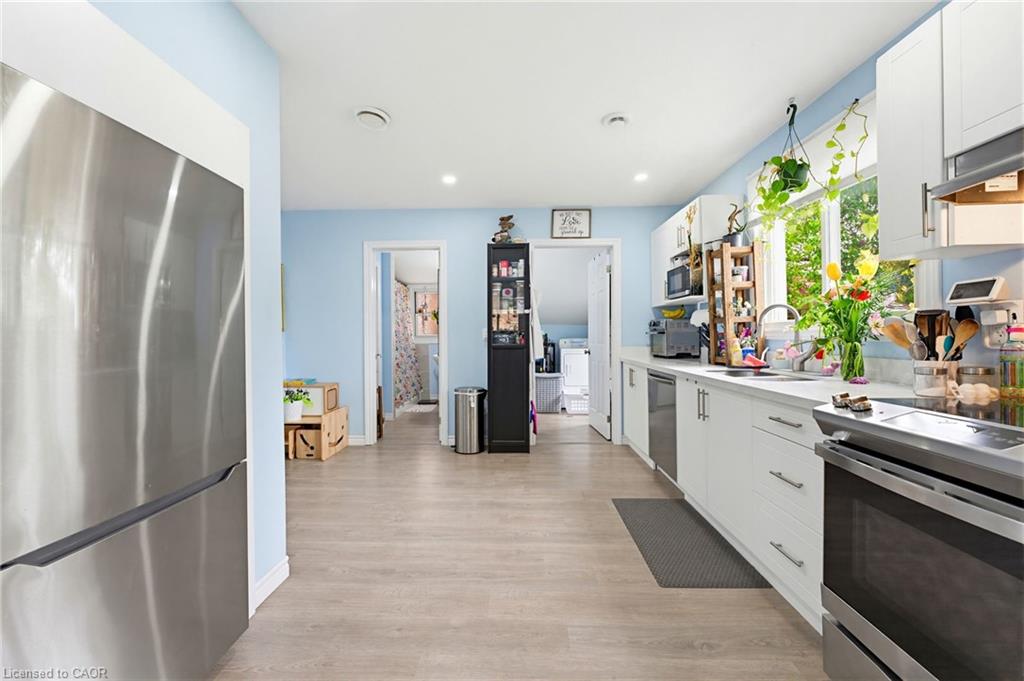 291 Park Avenue Property Photo 10