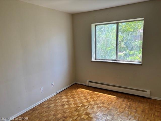 1-2205 King Street E Property Photo 7