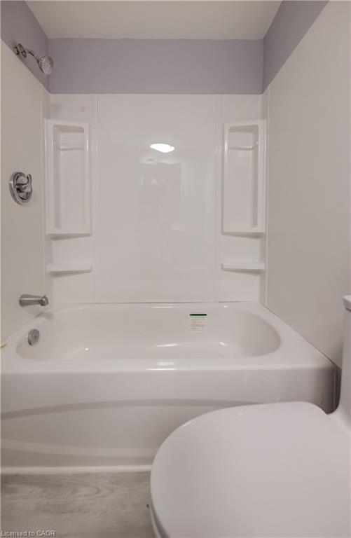 18-249 Cedarbrae Avenue Property Photo 11