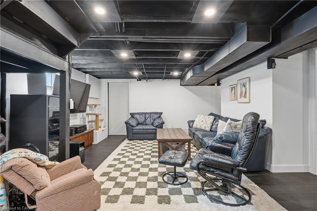 6 Mccammon Street Property Photo 25