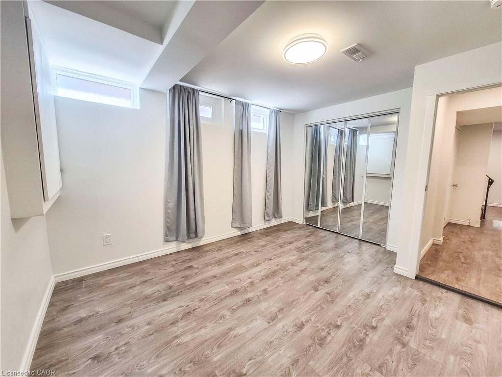 11 Duncairn Avenue Property Photo 13