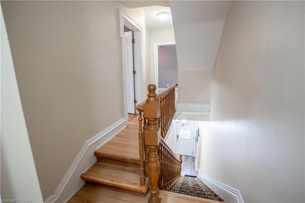 127 East Avenue S Property Photo 12