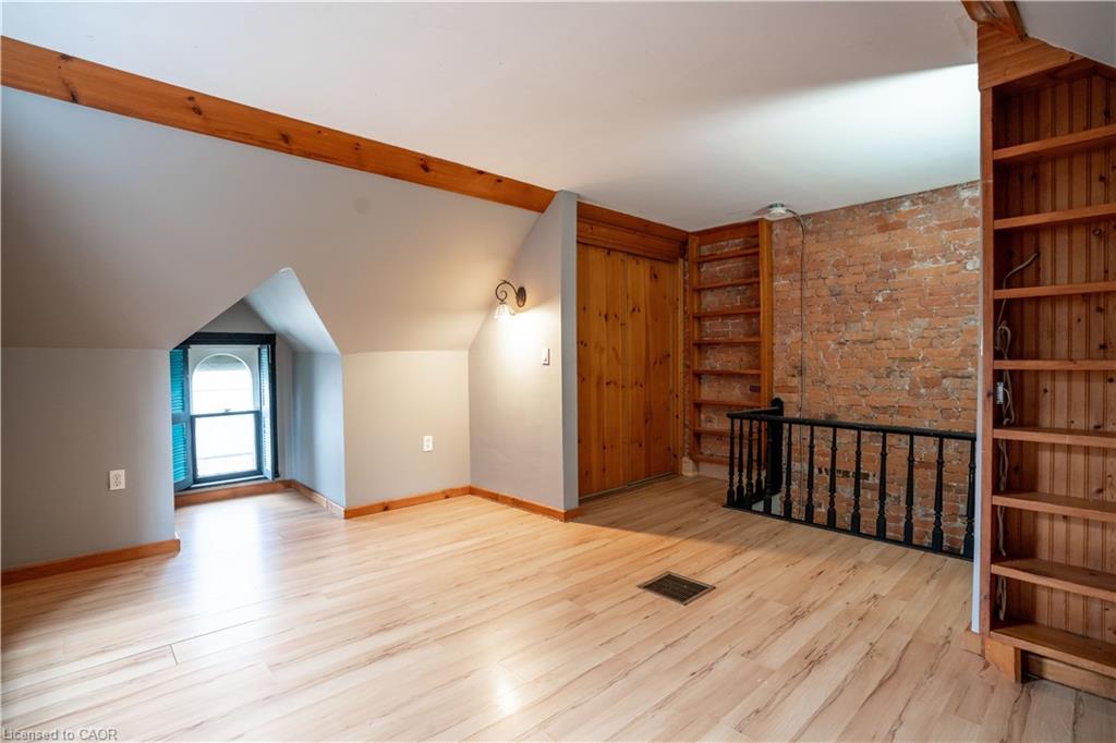 127 East Avenue S Property Photo 19