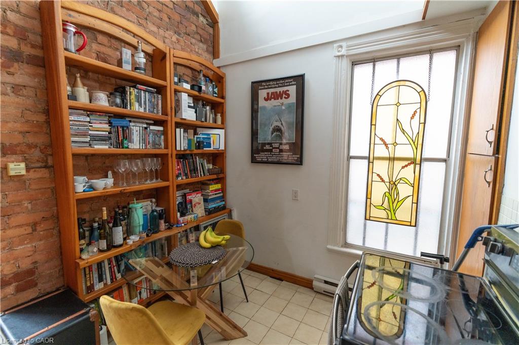 127 East Avenue S Property Photo 26