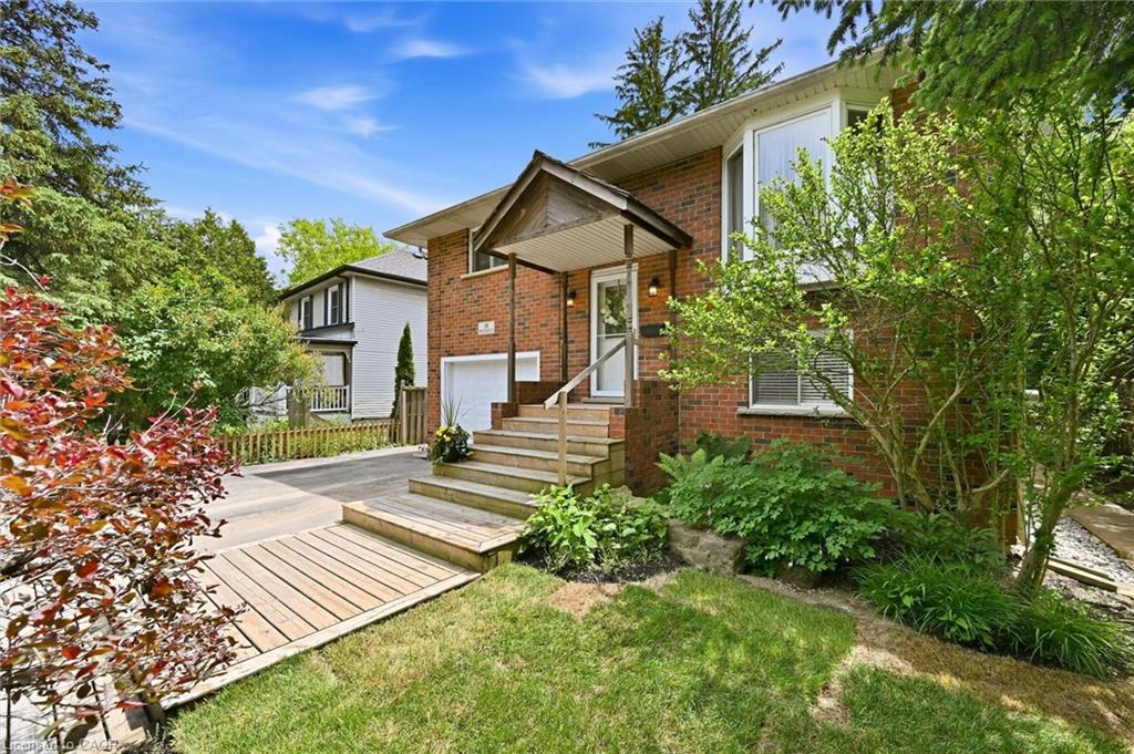 28 Rousseaux Street Property Photo 4