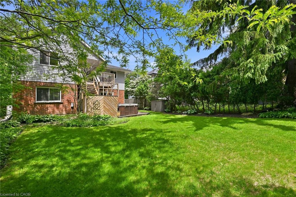 28 Rousseaux Street Property Photo 44