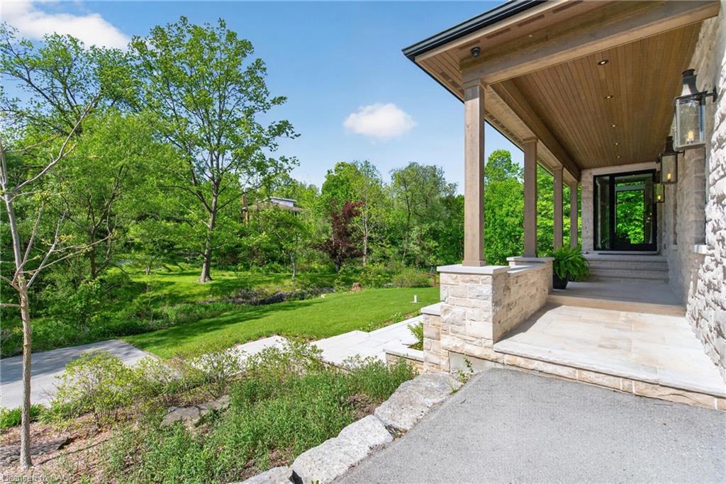 981 Mineral Springs Road Property Photo 3