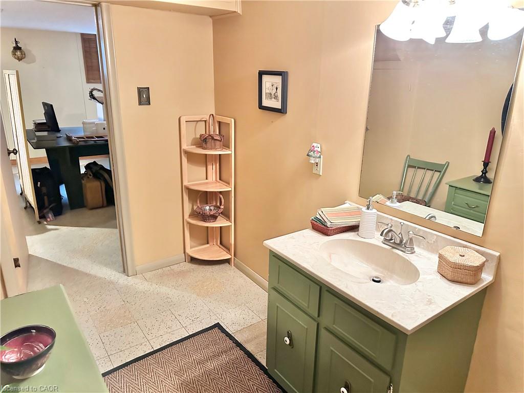 60 Smith Avenue Property Photo 27
