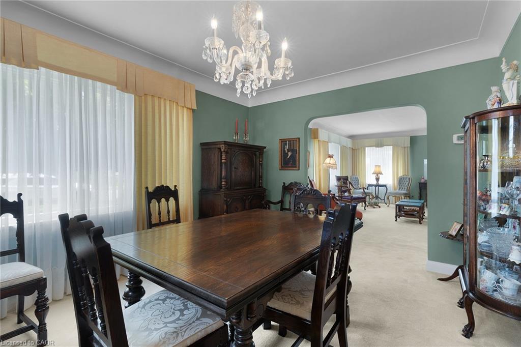 119 Church Street E Property Photo 11