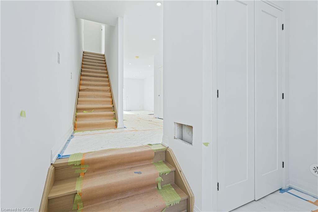 17 James Street Property Photo 7