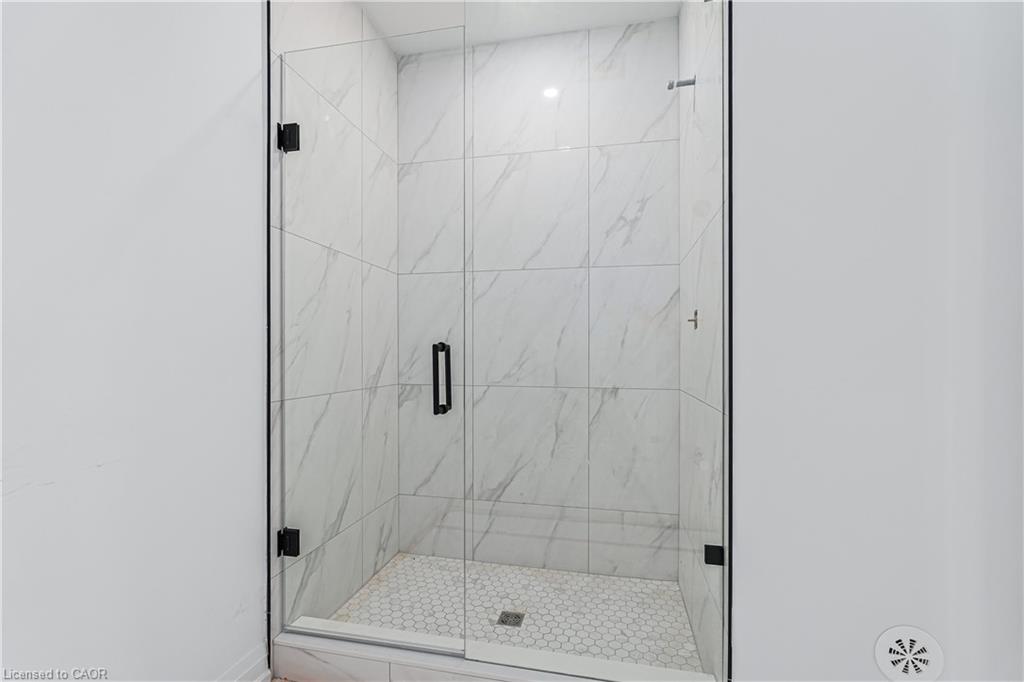17 James Street Property Photo 35