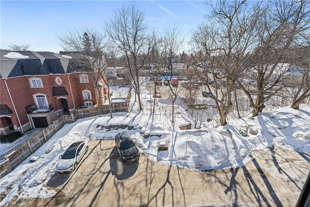 17 James Street Property Photo 37