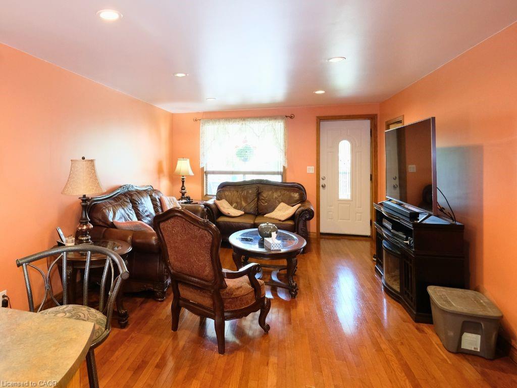 42 Dalhousie Avenue Property Photo 8