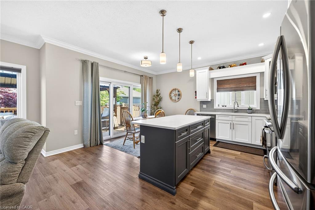 58 Postma Drive Property Photo 16