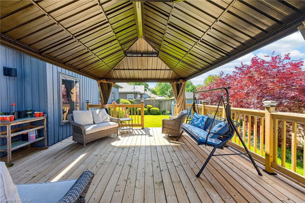 58 Postma Drive Property Photo 37
