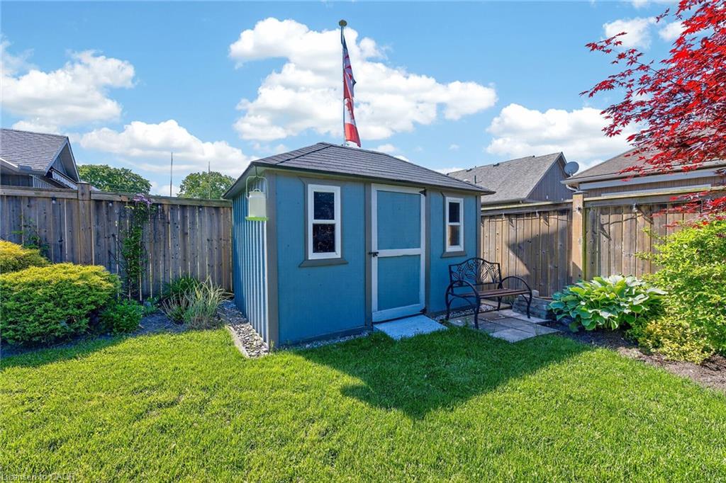 58 Postma Drive Property Photo 43