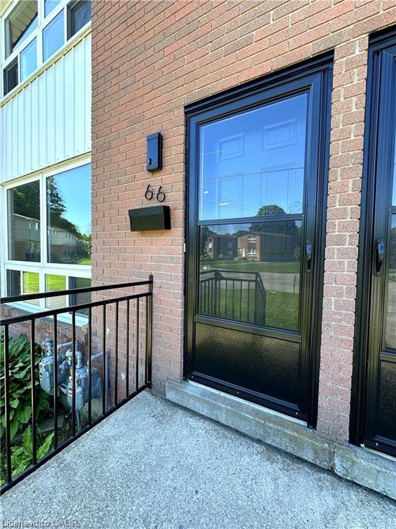 64-66 Oakwood Avenue Property Photo 5