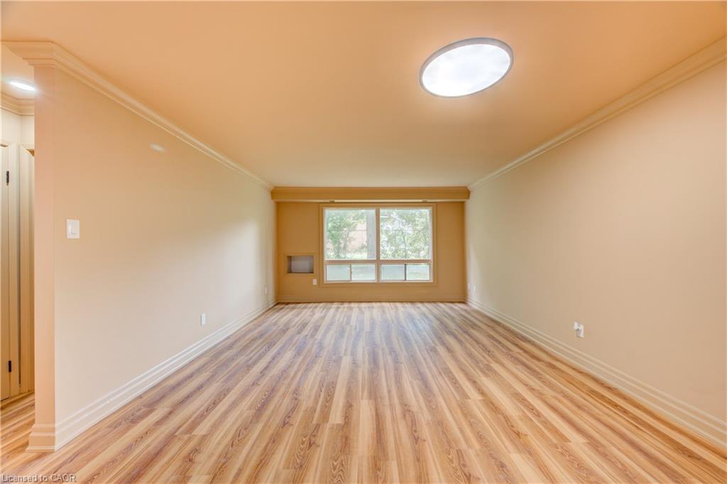 106-1275 Bentley Drive Property Photo 2
