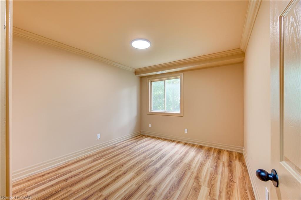 106-1275 Bentley Drive Property Photo 5