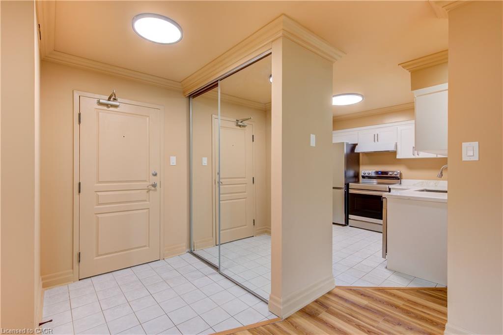 106-1275 Bentley Drive Property Photo 13