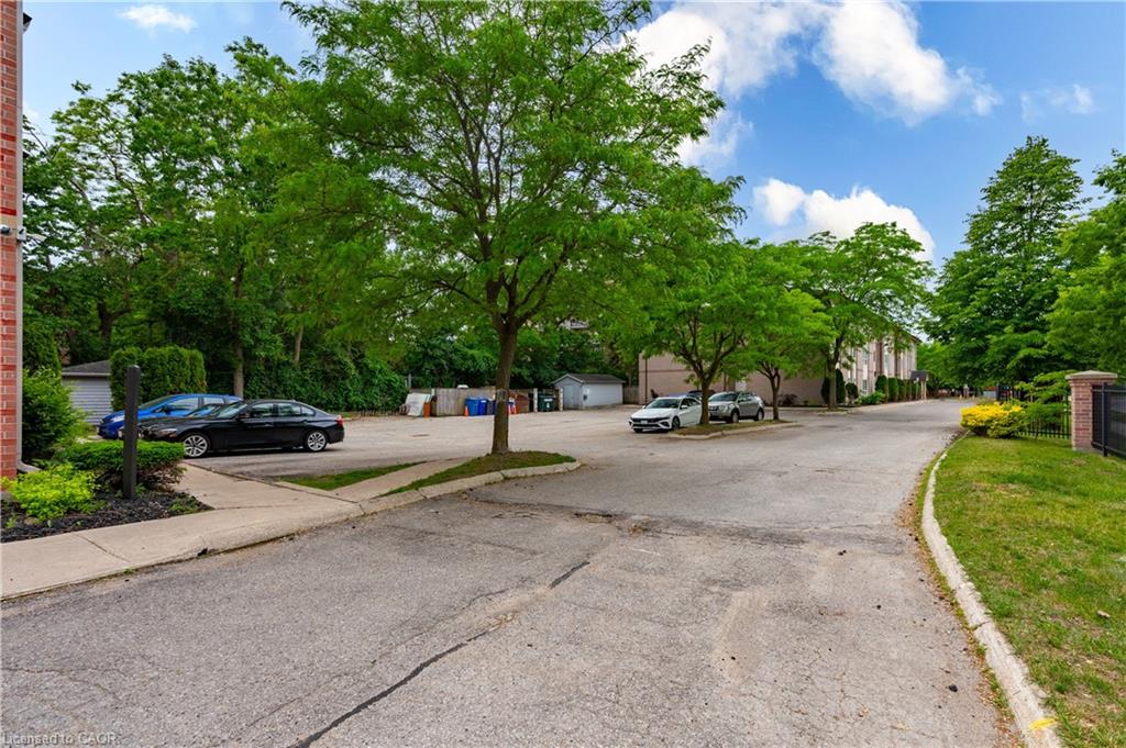 106-1275 Bentley Drive Property Photo 37