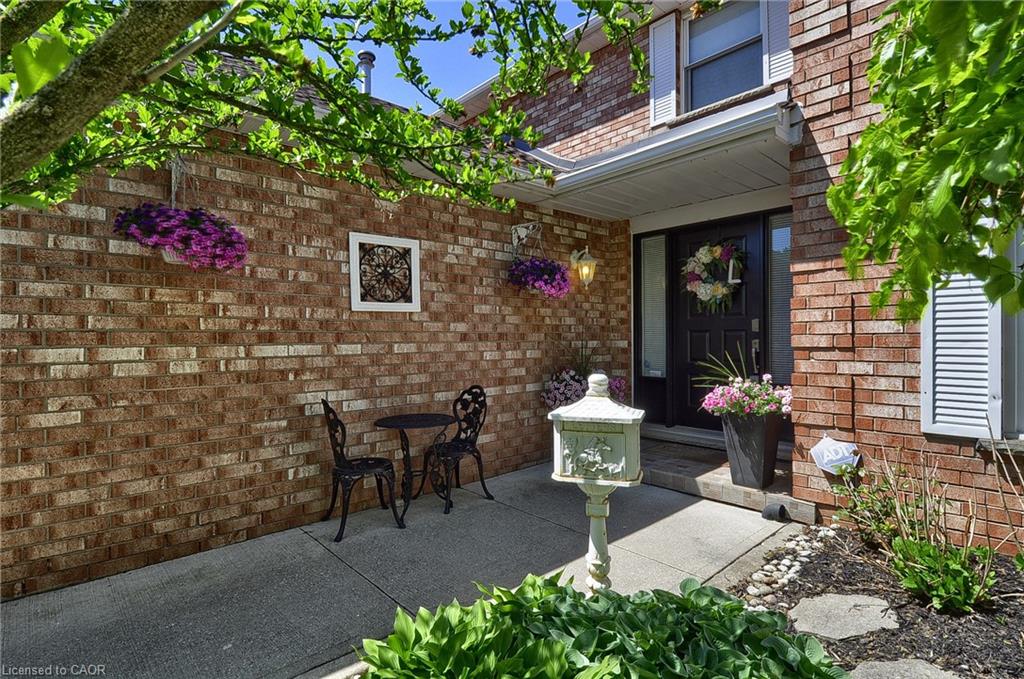 123 Cranston Avenue Property Photo 4