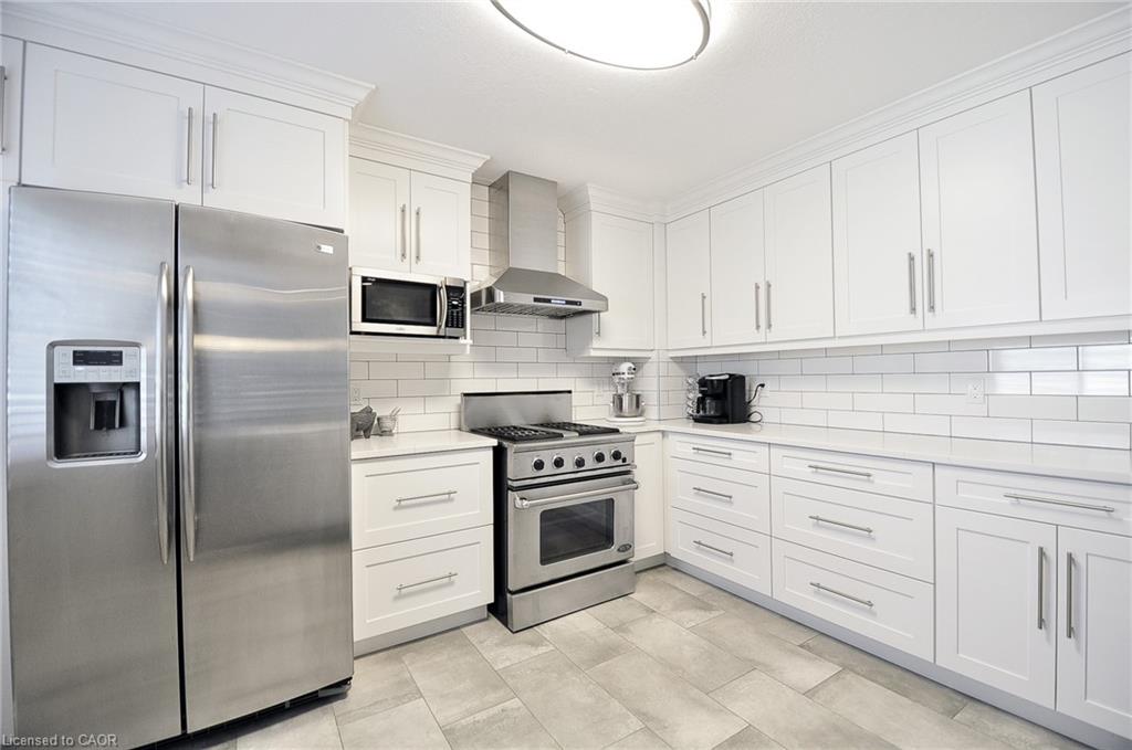 123 Cranston Avenue Property Photo 8
