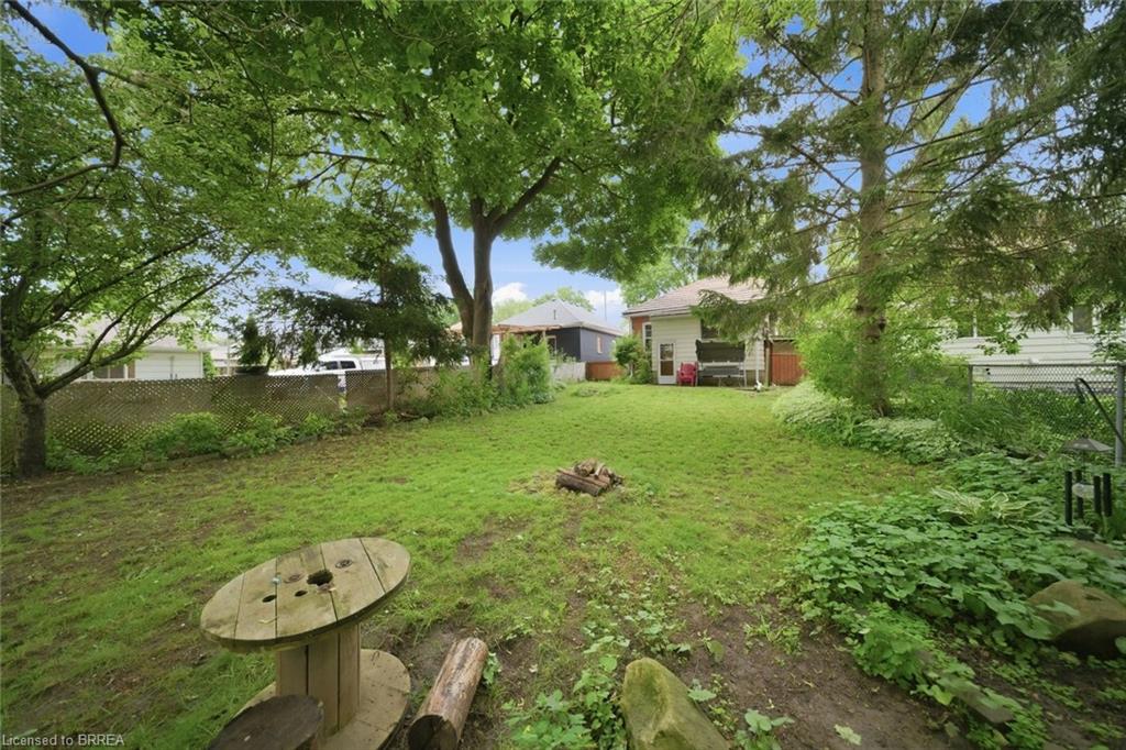 12 Brunswick Street Property Photo 33