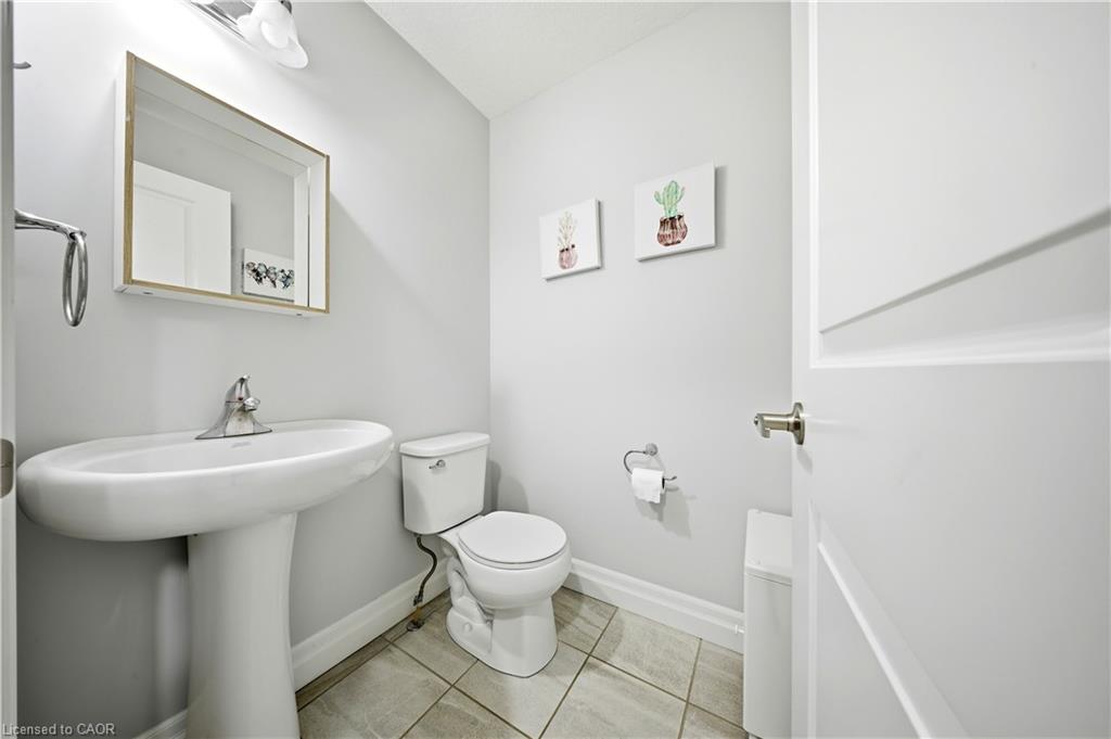 17-158 Fife Road Property Photo 7