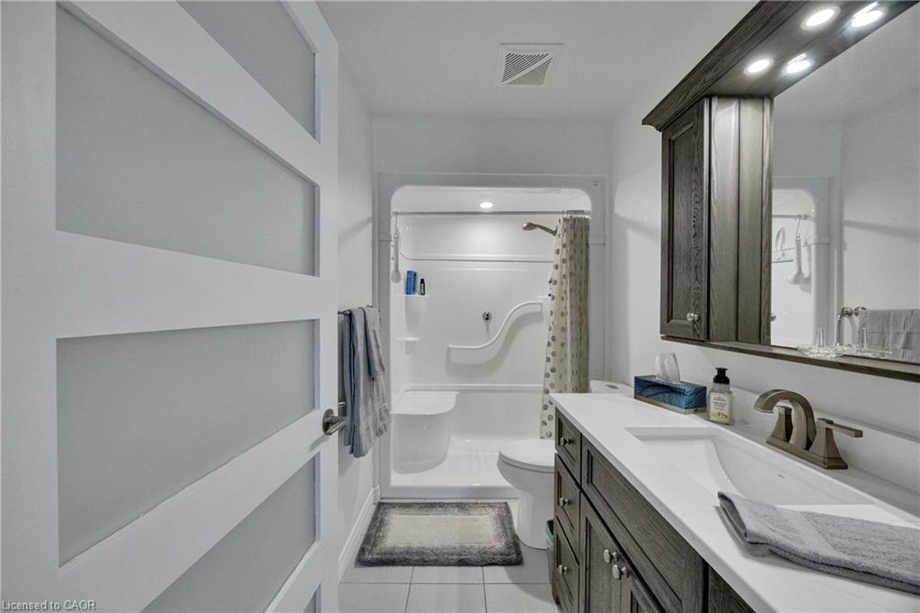 16 Hawkins Crescent Property Photo 22