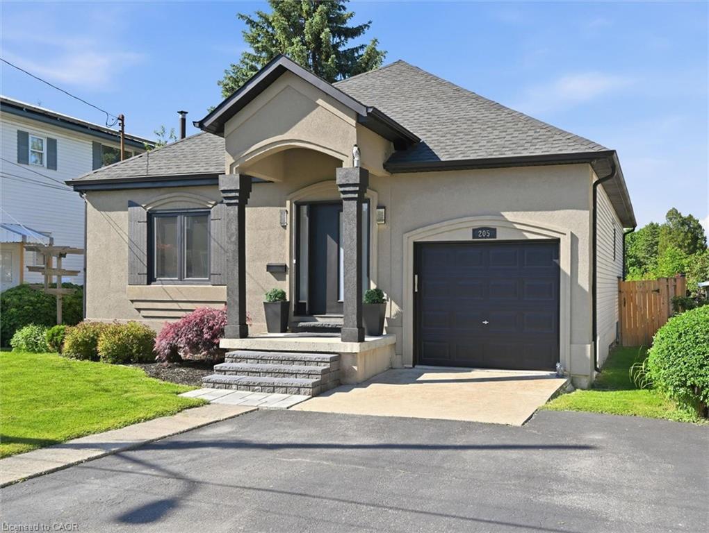 205 Dumbarton Avenue Property Photo 4