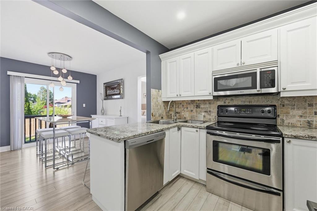 205 Dumbarton Avenue Property Photo 9