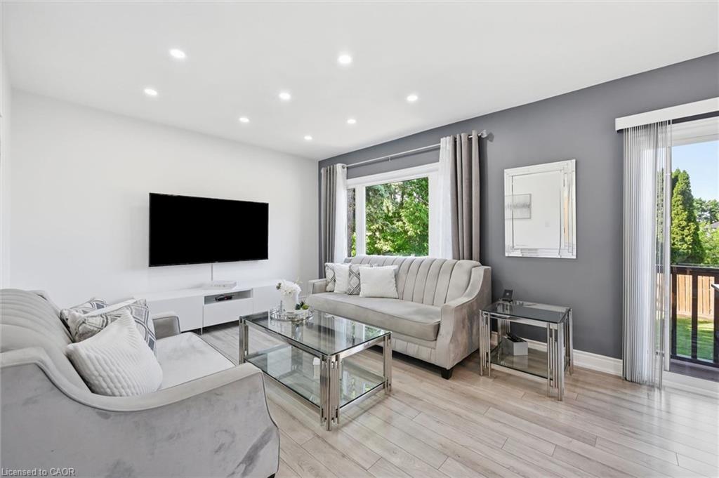 205 Dumbarton Avenue Property Photo 17