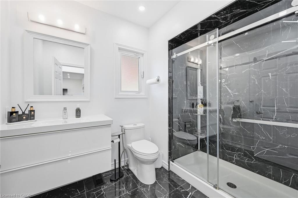 205 Dumbarton Avenue Property Photo 22