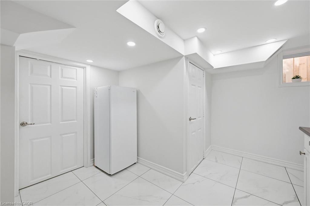 205 Dumbarton Avenue Property Photo 32