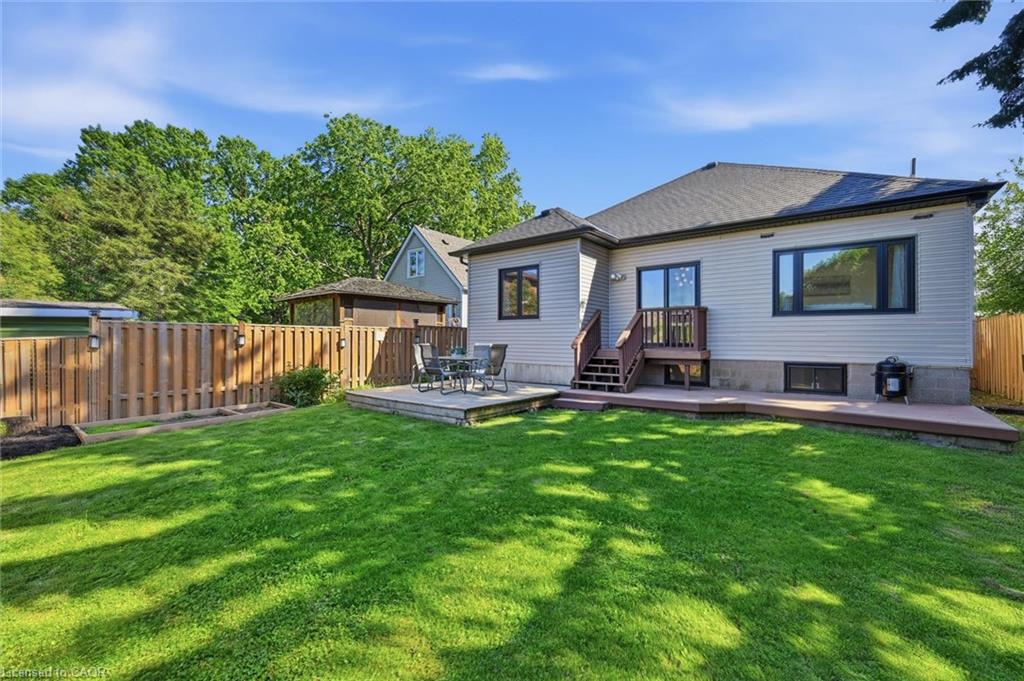 205 Dumbarton Avenue Property Photo 38