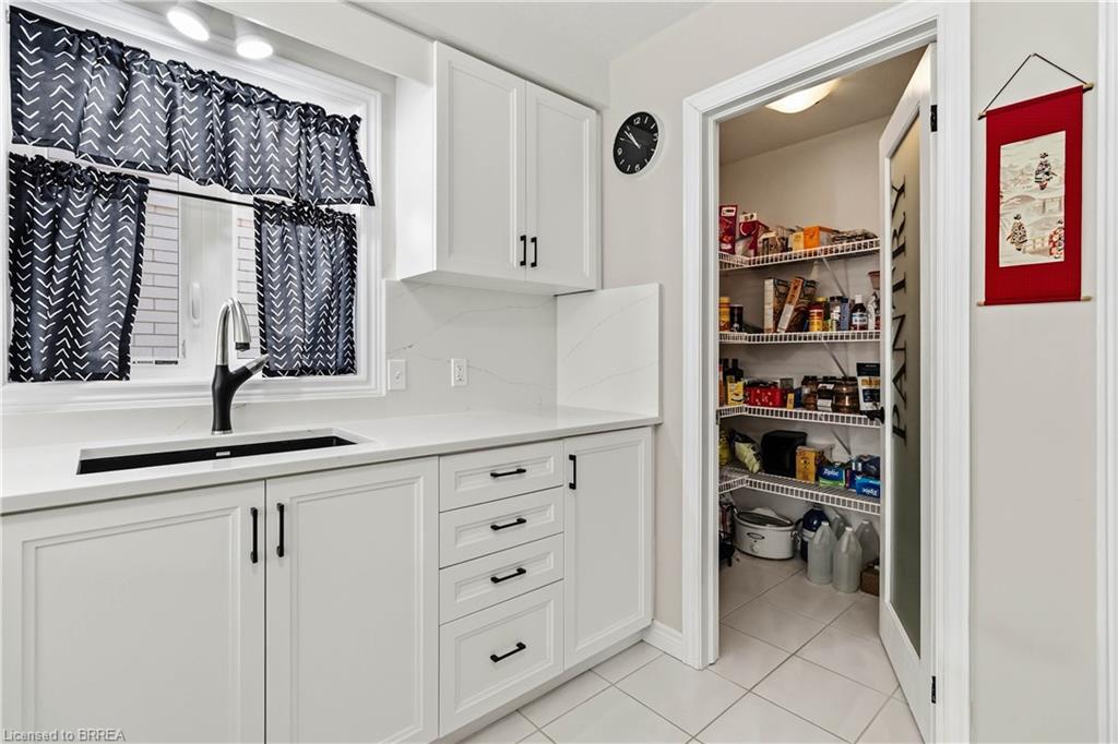 13 Crawford Place Property Photo 19