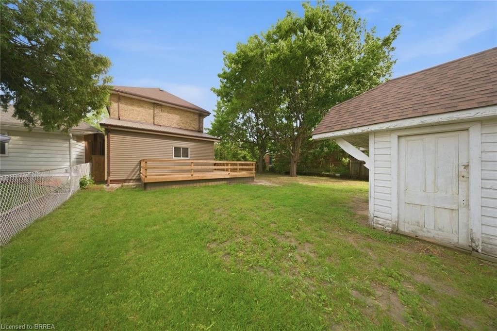 14 Bond Street Property Photo 35
