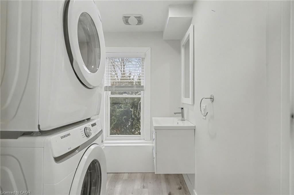 2546 Wilson Street Property Photo 16