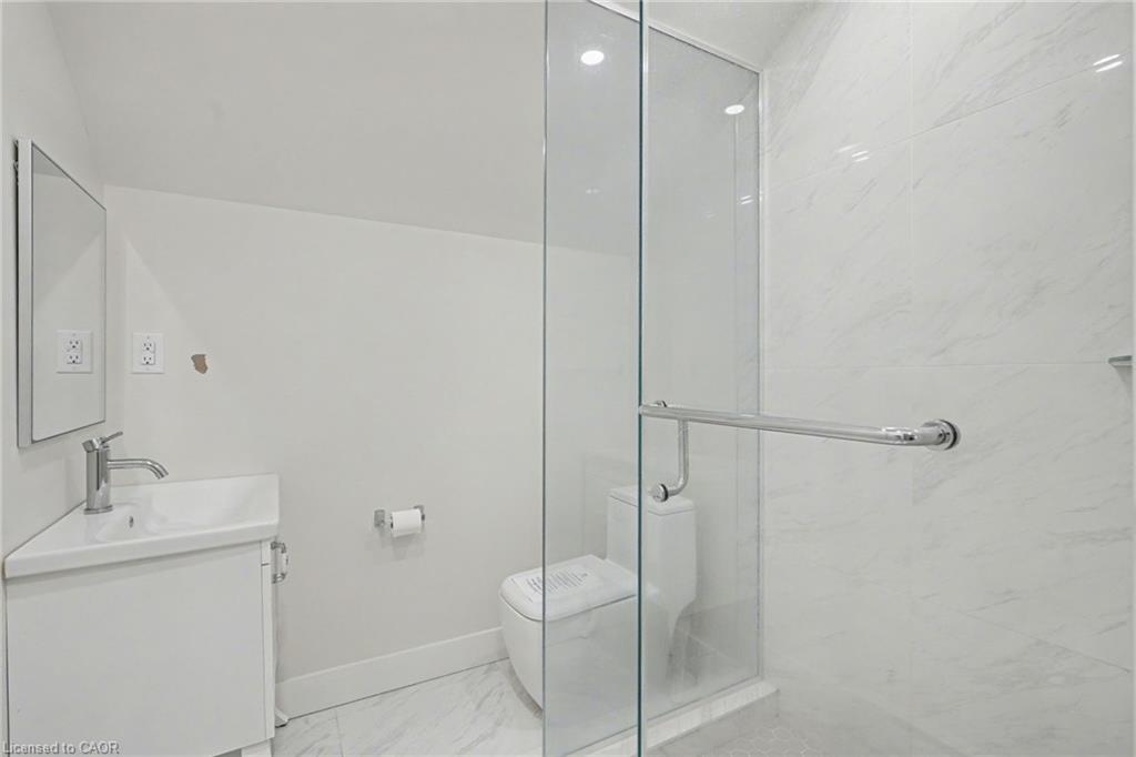 2546 Wilson Street Property Photo 33