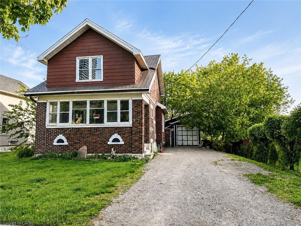 27 Oak Street