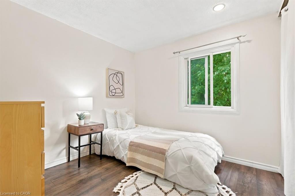 6 Tamarack Court Property Photo 17