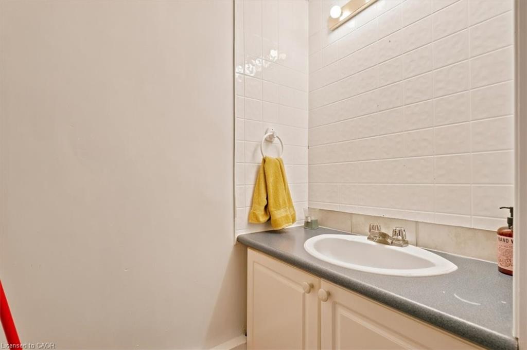 6 Tamarack Court Property Photo 19